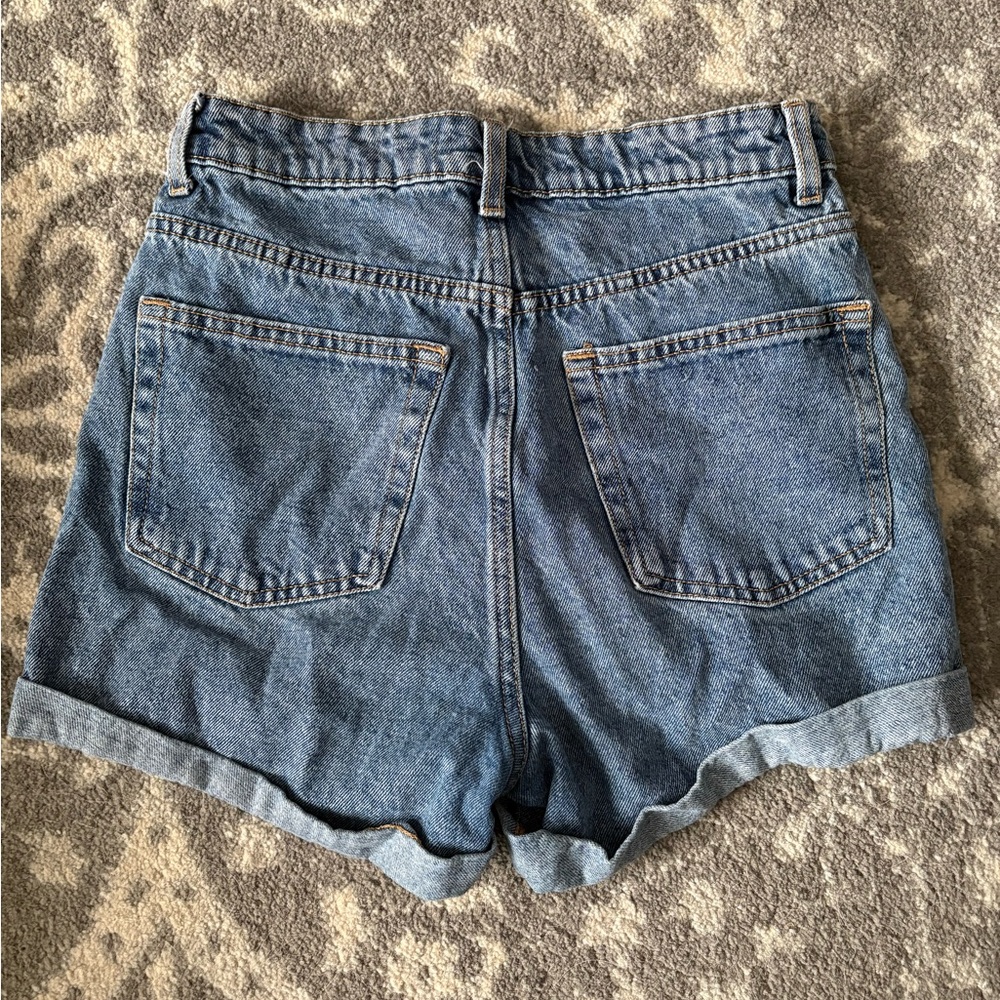Primark size 8 blue jean shorts - Picture 2 of 2